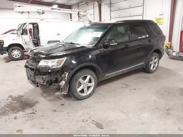 1FM5K8DH2HGC03923 2017 FORD EXPLORER - Image 2