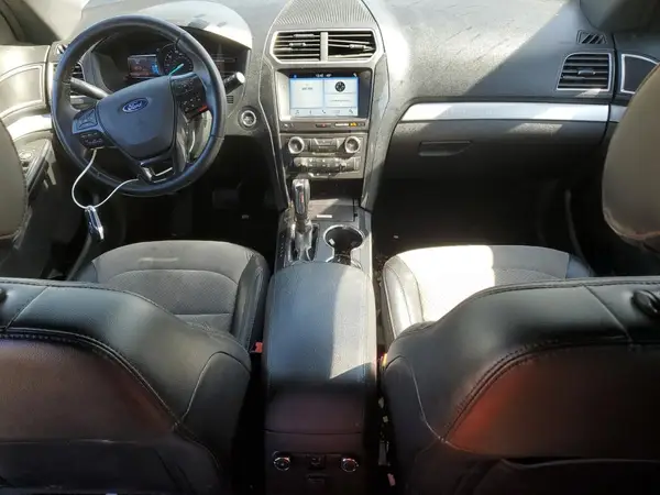 1FM5K8DH2HGC88892 2017 FORD EXPLORER - Image 8