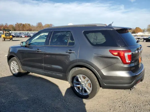 1FM5K8DH2JGA50255 2018 FORD EXPLORER - Image 2
