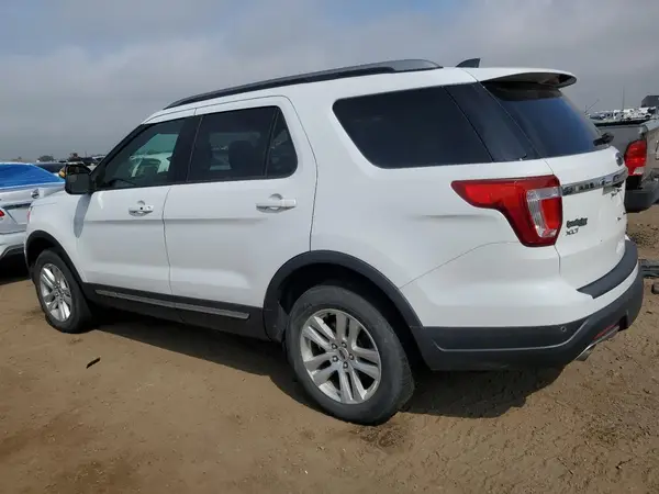 1FM5K8DH2JGA55519 2018 FORD EXPLORER - Image 2