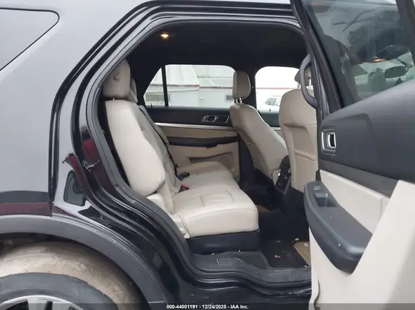 1FM5K8DH2JGA90898 2018 FORD EXPLORER - Image 8