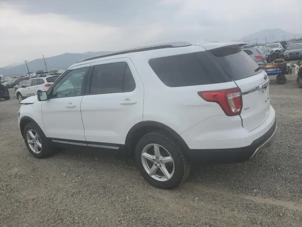 1FM5K8DH3GGA51875 2016 FORD EXPLORER - Image 2