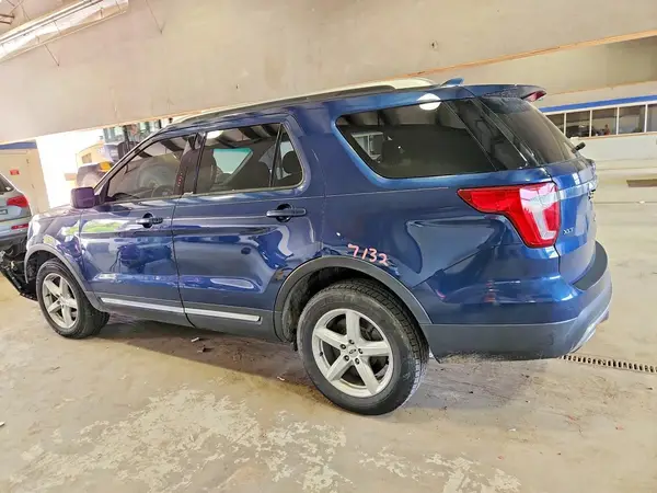 1FM5K8DH3GGB30074 2016 FORD EXPLORER - Image 2
