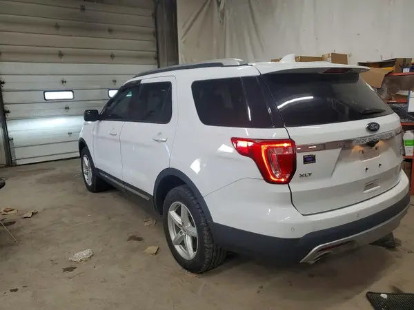 1FM5K8DH3GGB77461 2016 FORD EXPLORER - Image 2