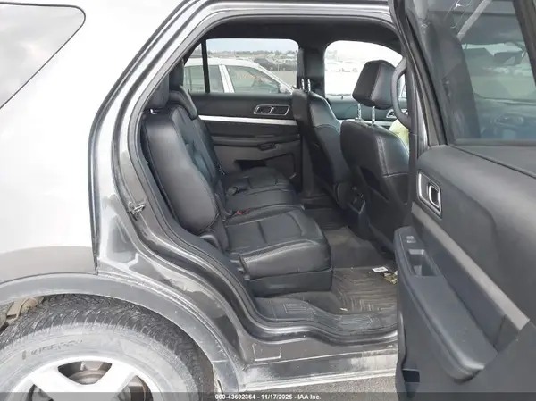 1FM5K8DH3HGD41549 2017 FORD EXPLORER - Image 8