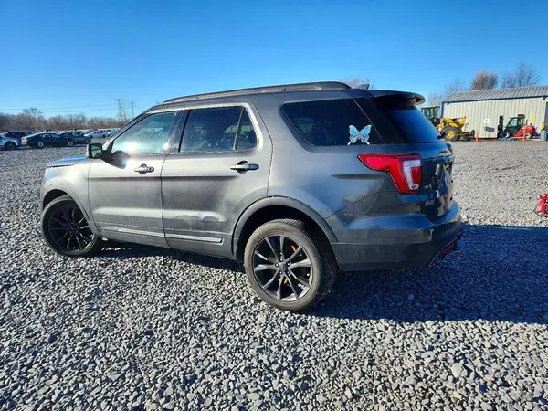 1FM5K8DH3HGD88760 2017 FORD EXPLORER - Image 2