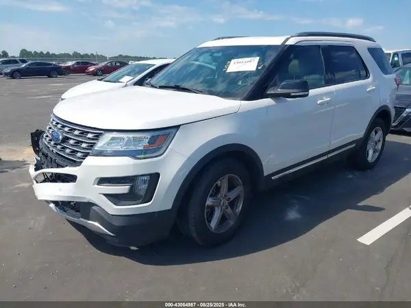 1FM5K8DH4GGA31814 2016 FORD EXPLORER - Image 2