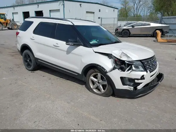1FM5K8DH4HGA21835 2017 FORD EXPLORER - Image 1