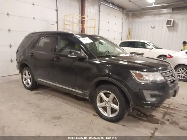 1FM5K8DH4HGA85700 2017 FORD EXPLORER - Image 1