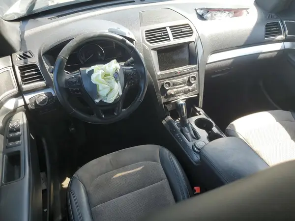 1FM5K8DH4HGD96835 2017 FORD EXPLORER - Image 8