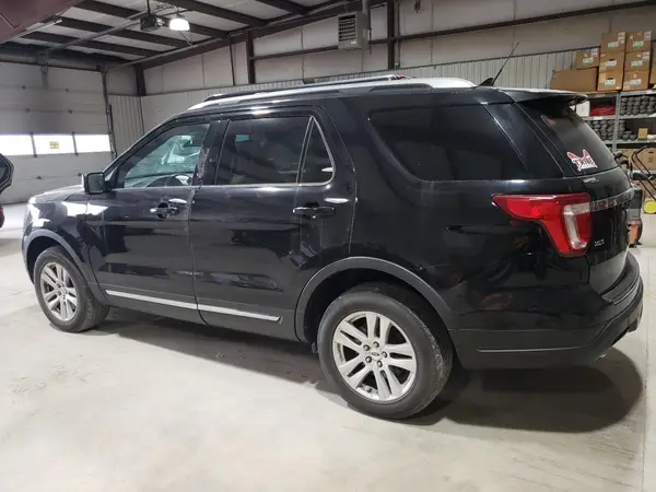 1FM5K8DH4JGB60000 2018 FORD EXPLORER - Image 2