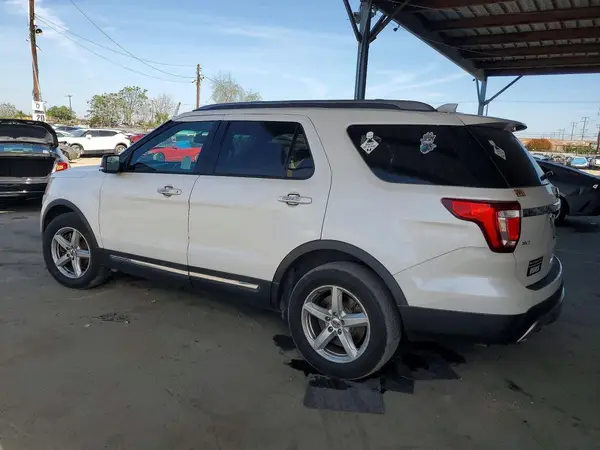 1FM5K8DH5GGA71836 2016 FORD EXPLORER - Image 2