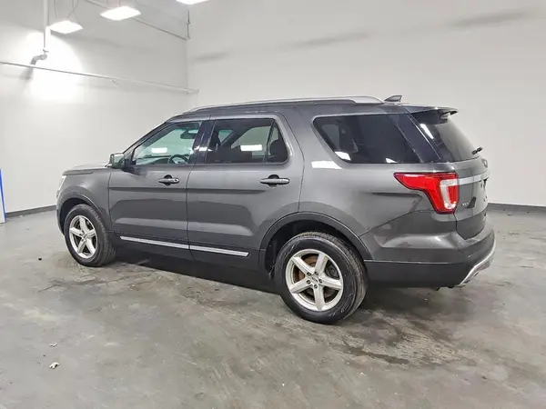 1FM5K8DH5GGC10170 2016 FORD EXPLORER - Image 2