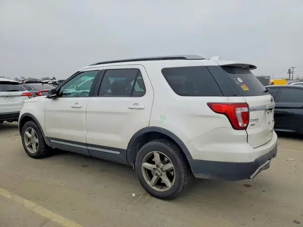 1FM5K8DH5HGA70560 2017 FORD EXPLORER - Image 2