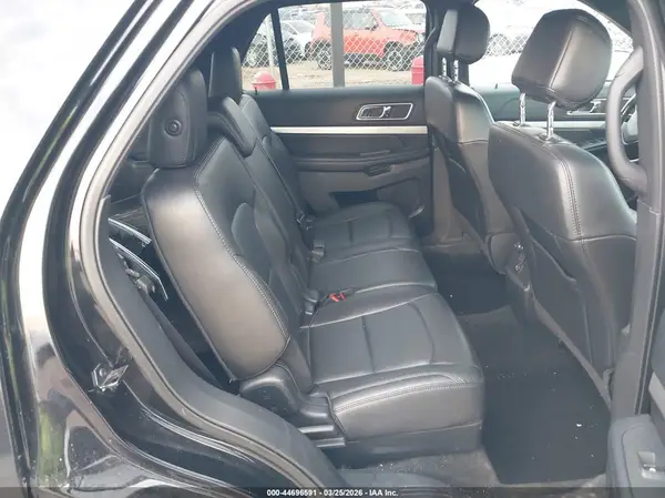 1FM5K8DH5HGB91556 2017 FORD EXPLORER - Image 8