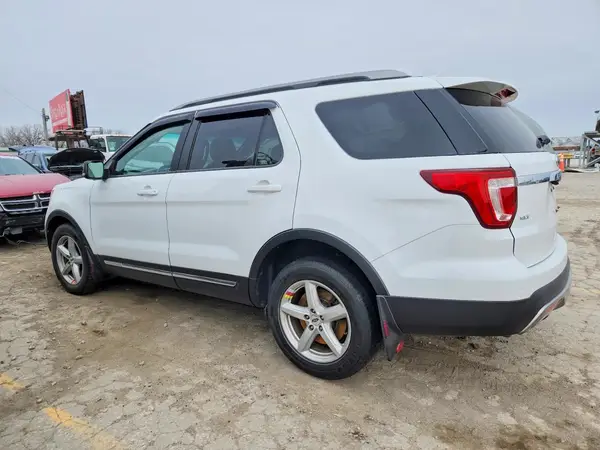1FM5K8DH5HGC44417 2017 FORD EXPLORER - Image 2