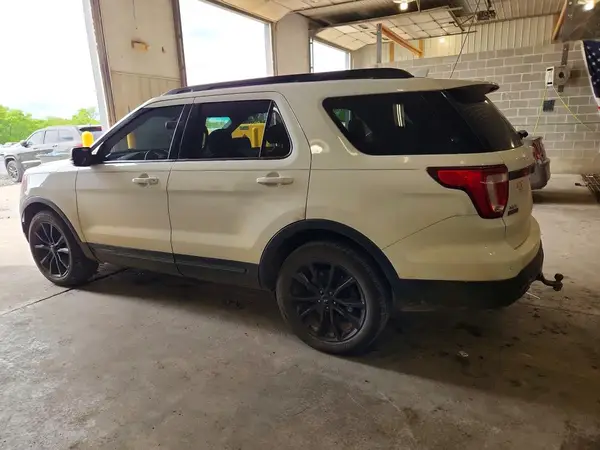 1FM5K8DH5HGD83737 2017 FORD EXPLORER - Image 2