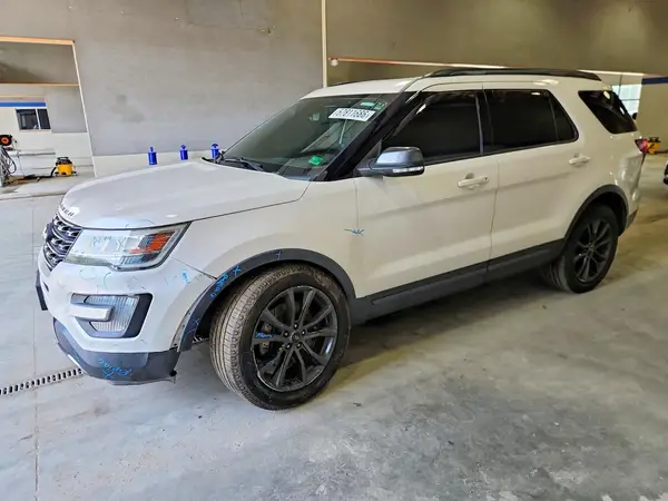 1FM5K8DH5HGE17689 2017 FORD EXPLORER - Image 1