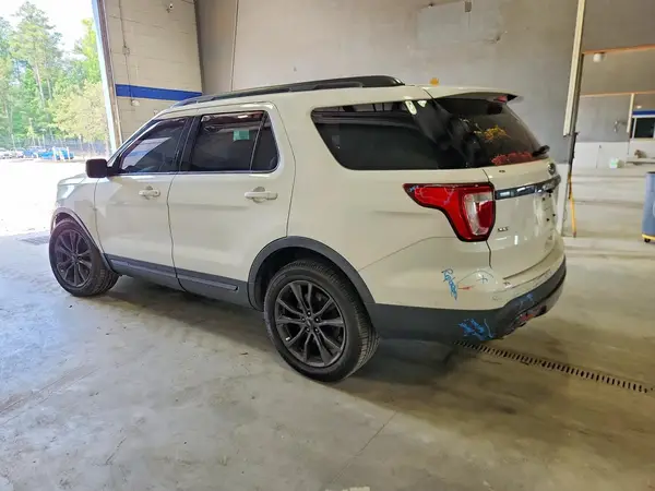 1FM5K8DH5HGE17689 2017 FORD EXPLORER - Image 2