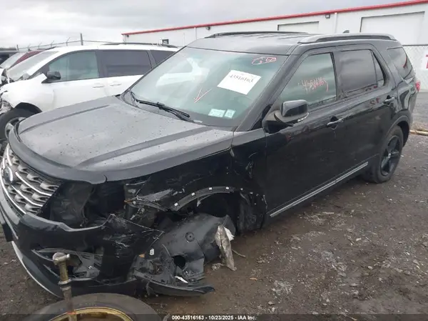 1FM5K8DH6HGA32500 2017 FORD EXPLORER - Image 2