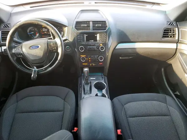 1FM5K8DH6HGB77486 2017 FORD EXPLORER - Image 8