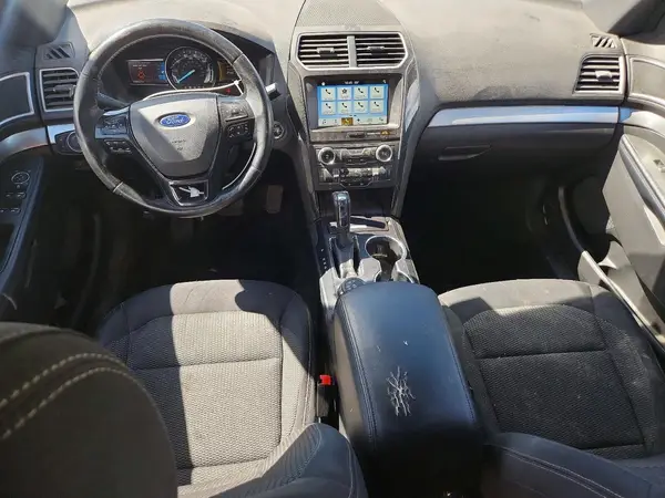1FM5K8DH6HGB92523 2017 FORD EXPLORER - Image 8