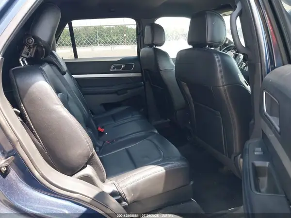 1FM5K8DH6HGC28887 2017 FORD EXPLORER - Image 8