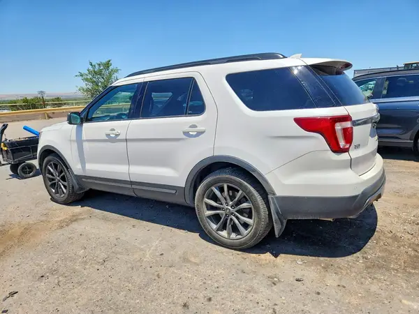 1FM5K8DH6HGE37126 2017 FORD EXPLORER - Image 2