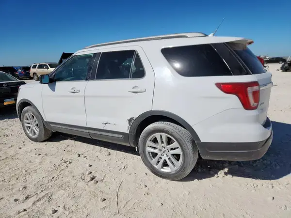 1FM5K8DH6JGA59024 2018 FORD EXPLORER - Image 2