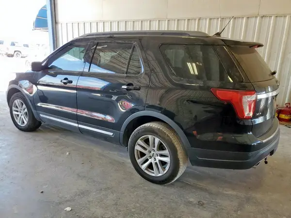 1FM5K8DH6JGA73618 2018 FORD EXPLORER - Image 2