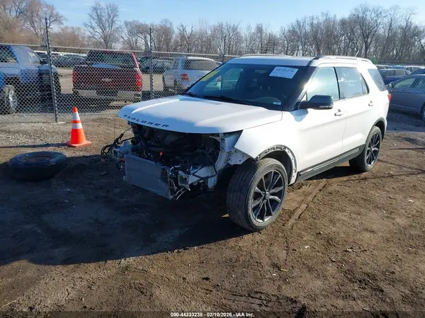 1FM5K8DH7HGC21530 2017 FORD EXPLORER - Image 2