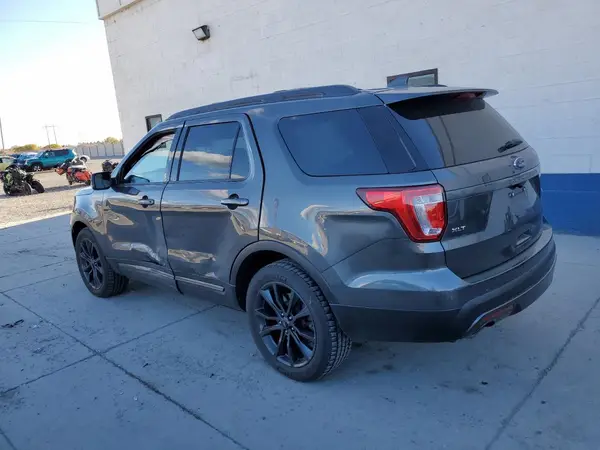 1FM5K8DH7HGE11585 2017 FORD EXPLORER - Image 2