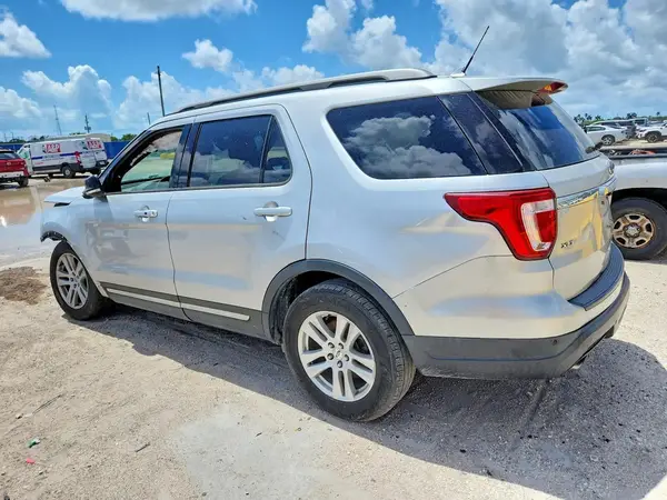 1FM5K8DH7JGB25144 2018 FORD EXPLORER - Image 2