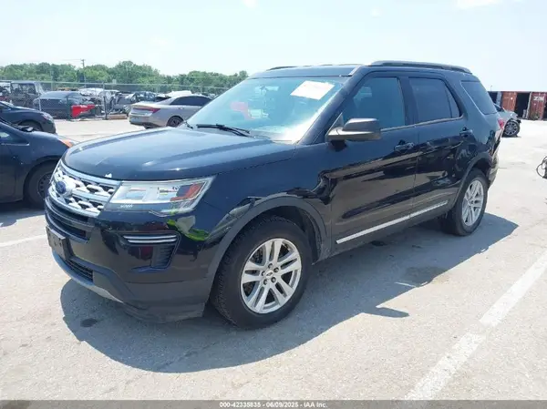 1FM5K8DH7JGC60950 2018 FORD EXPLORER - Image 2