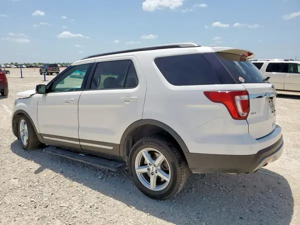 1FM5K8DH8GGB85989 2016 FORD EXPLORER - Image 2