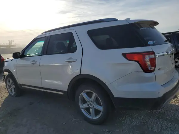 1FM5K8DH8GGB95244 2016 FORD EXPLORER - Image 2