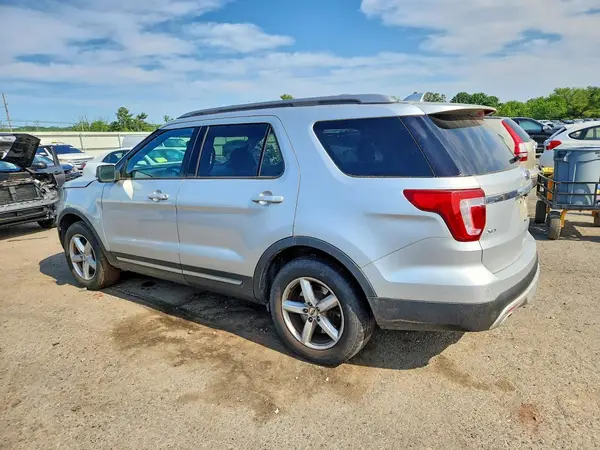 1FM5K8DH8HGB75688 2017 FORD EXPLORER - Image 2