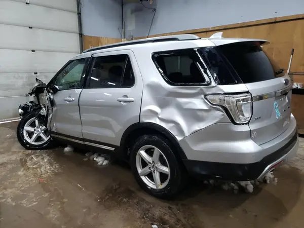 1FM5K8DH8HGD84932 2017 FORD EXPLORER - Image 2