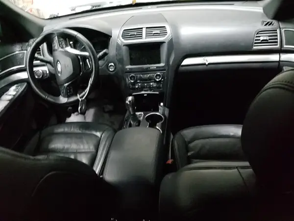 1FM5K8DH8HGD84932 2017 FORD EXPLORER - Image 8