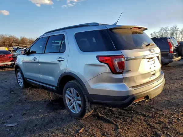 1FM5K8DH8JGA90680 2018 FORD EXPLORER - Image 2