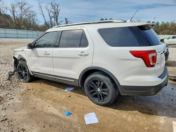 1FM5K8DH8KGB32248 2019 FORD EXPLORER - Image 2