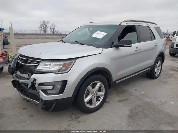 1FM5K8DH9GGC04467 2016 FORD EXPLORER - Image 2