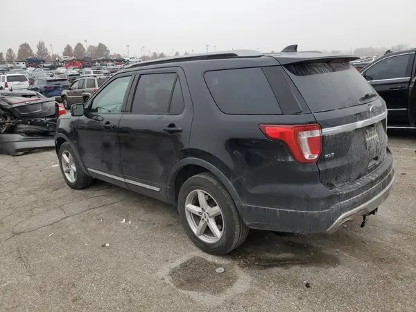 1FM5K8DH9HGB02989 2017 FORD EXPLORER - Image 2