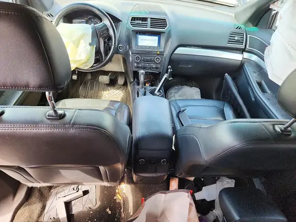 1FM5K8DH9HGB60438 2017 FORD EXPLORER - Image 8