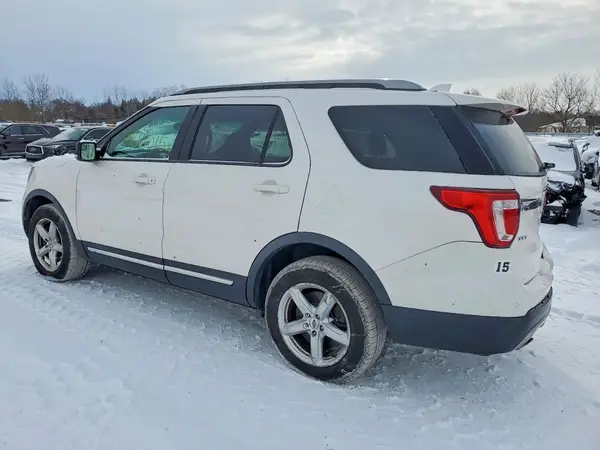 1FM5K8DH9HGB68331 2017 FORD EXPLORER - Image 2