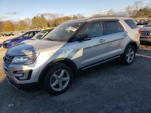 1FM5K8DH9HGB92645 2017 FORD EXPLORER - Image 1