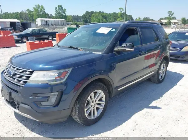 1FM5K8DH9HGC18841 2017 FORD EXPLORER - Image 2