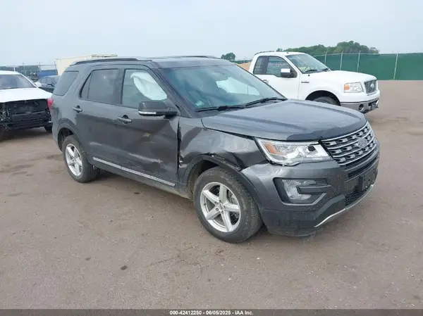 1FM5K8DH9HGC85018 2017 FORD EXPLORER - Image 1
