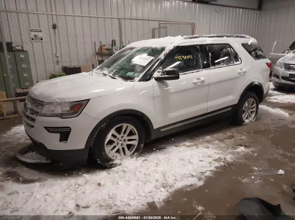1FM5K8DH9JGA61916 2018 FORD EXPLORER - Image 2