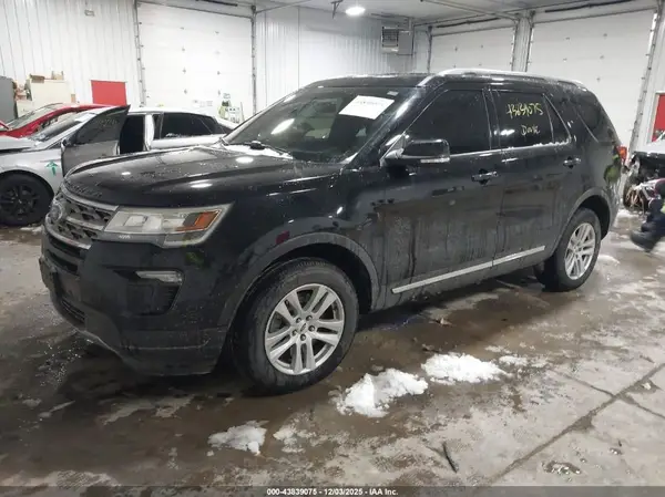 1FM5K8DH9JGB25274 2018 FORD EXPLORER - Image 2